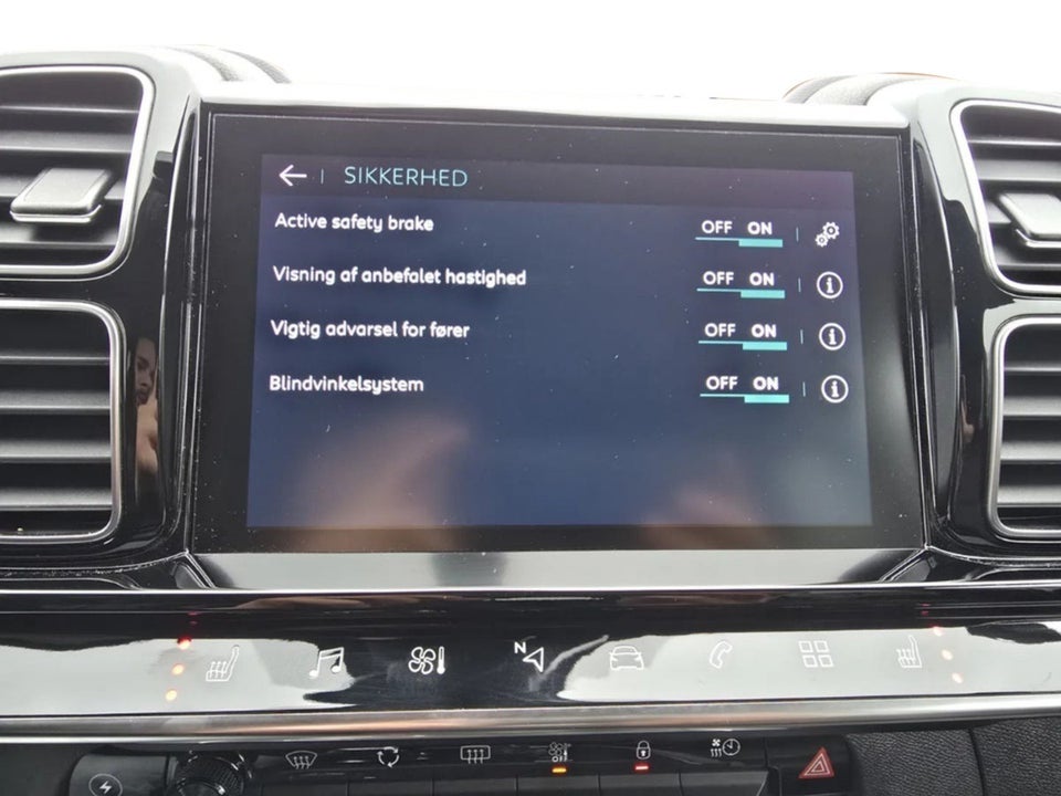 Citroën C5 Aircross 1,6 Hybrid Iconic EAT8 5d