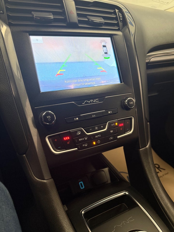 Ford Mondeo 2,0 EcoBlue Titanium stc. aut. 5d