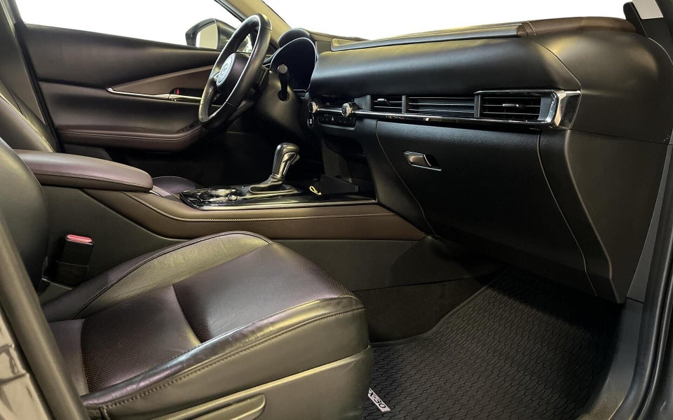 Mazda CX-30 2,0 SkyActiv-X 180 Cosmo Tech aut. 5d