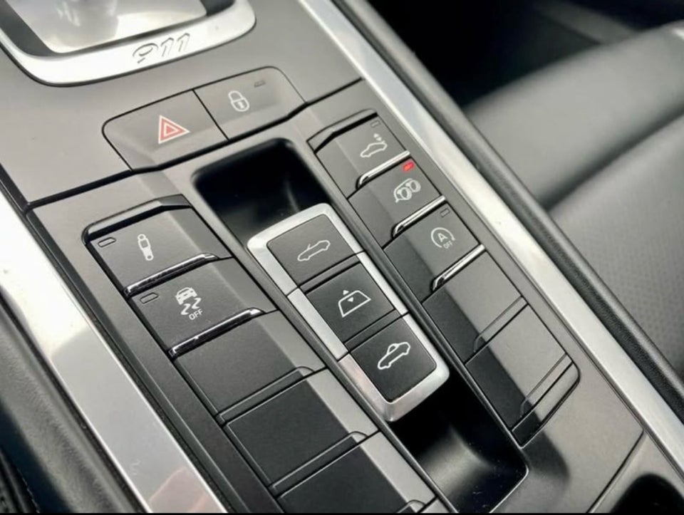 Porsche 911 Carrera 4S 3,0 Cabriolet PDK 2d