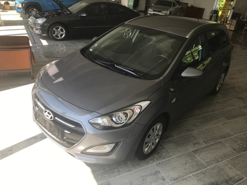 Hyundai i30 1,4 Active+ CW 5d