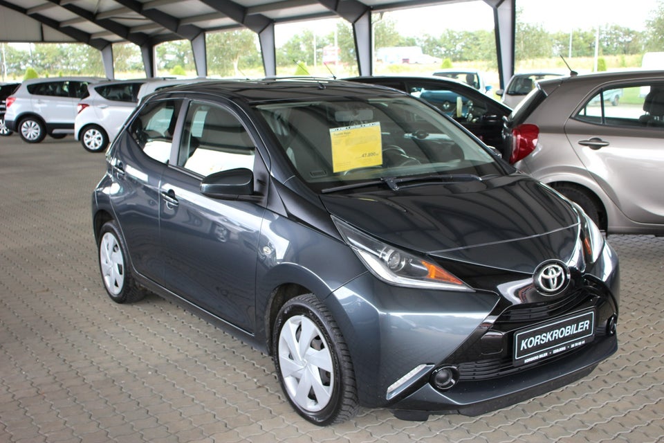 Toyota Aygo 1,0 VVT-i x-change 5d