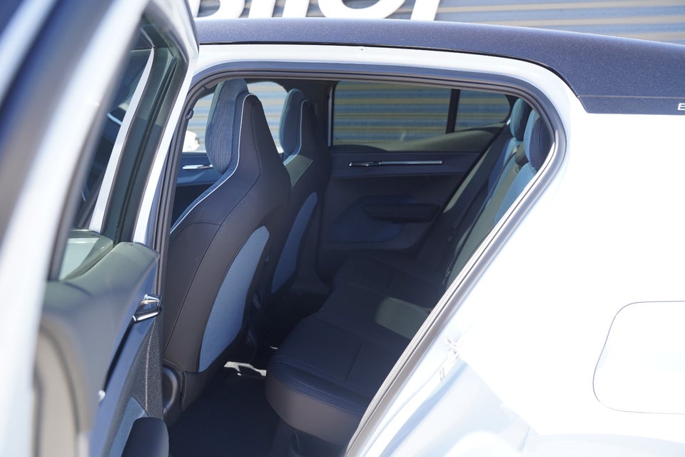 Volvo EX30 Twin Performance Ultra 5d