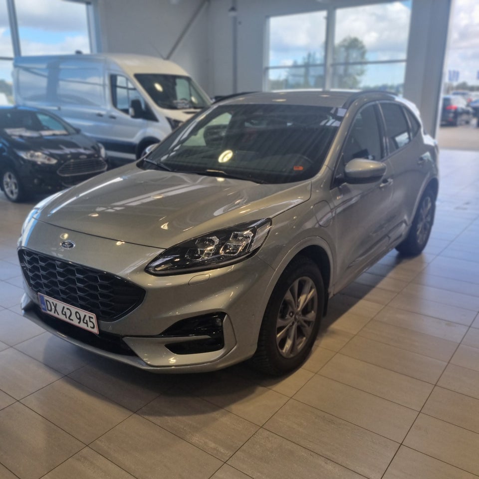 Ford Kuga 2,5 PHEV ST-Line X CVT 5d