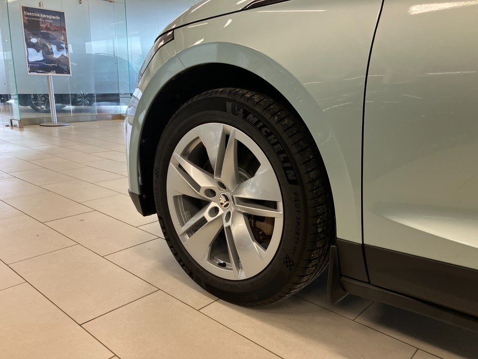 Skoda Enyaq 80x iV 5d