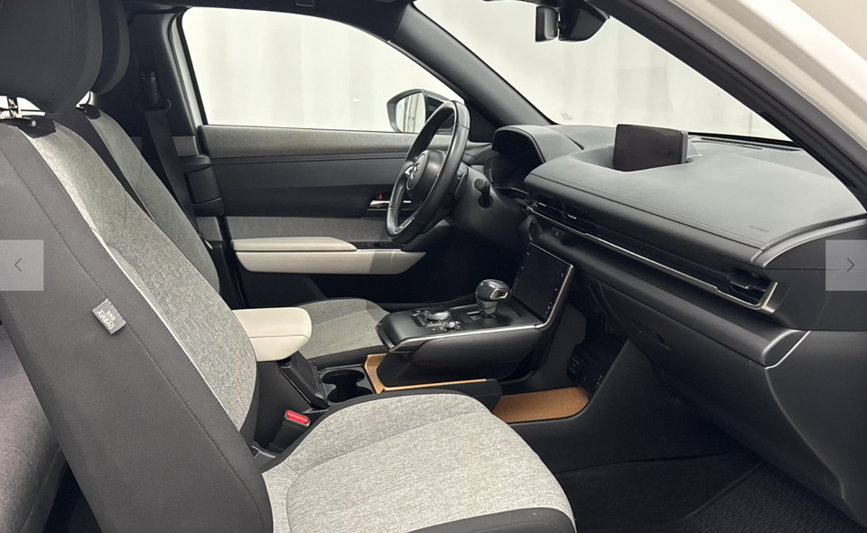 Mazda MX-30 e-SkyActive Exclusive-Line 5d