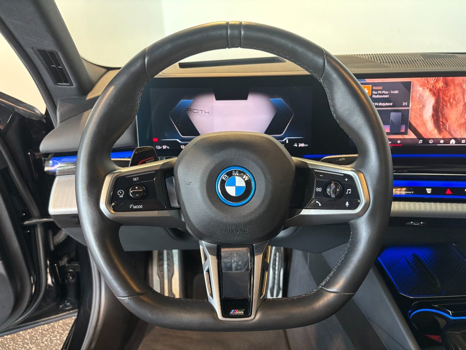 BMW i5 eDrive40 M-Sport 4d