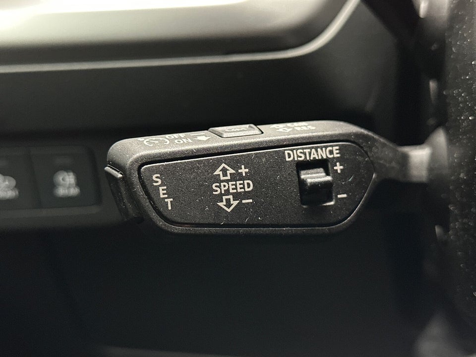 Audi Q4 e-tron 40 Attitude 5d