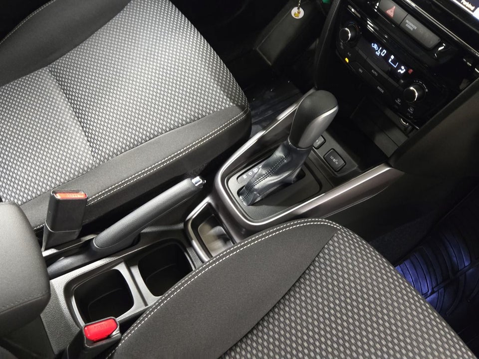 Suzuki Vitara 1,0 Boosterjet Active KUP aut. 5d