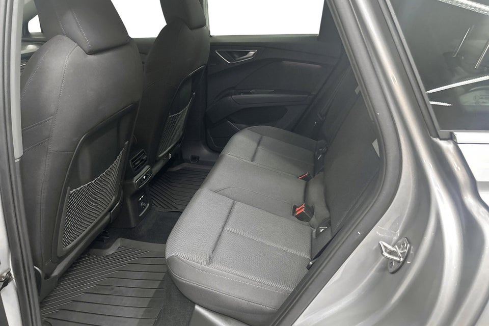 Audi Q4 e-tron 40 Attitude 5d