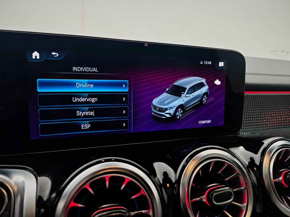 Mercedes EQB300 AMG Line 4Matic 5d