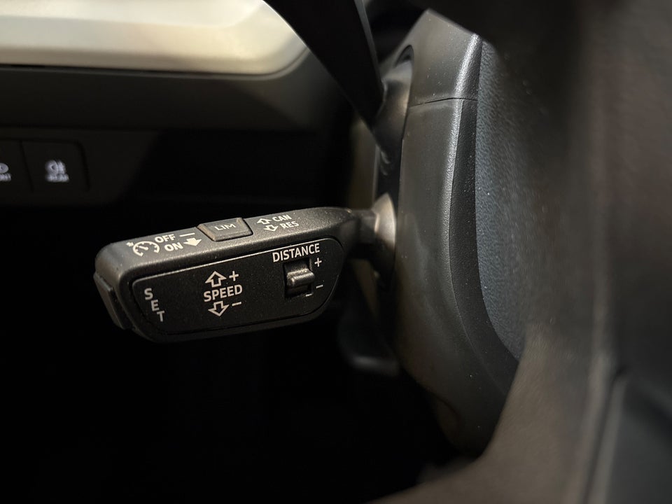 Audi Q4 e-tron 40 Advanced 5d