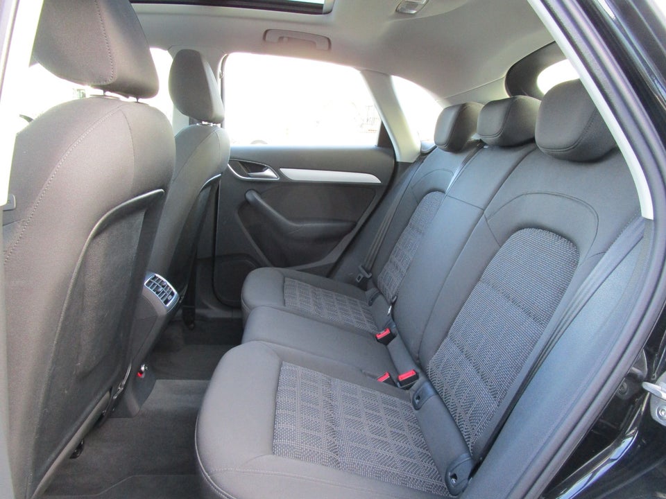 Audi Q3 1,4 TFSi 150 Sport 5d