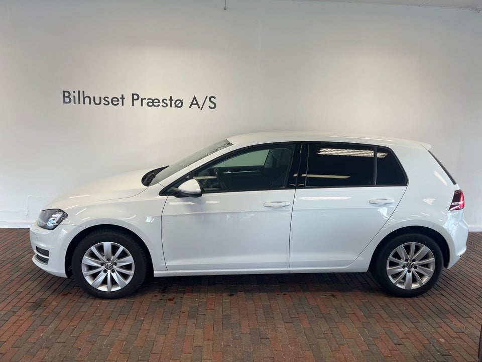 VW Golf VII 1,6 TDi 105 Highline DSG BMT Van 5d