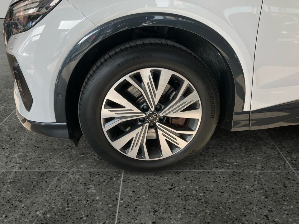 Audi Q4 e-tron 40 Sportback 5d