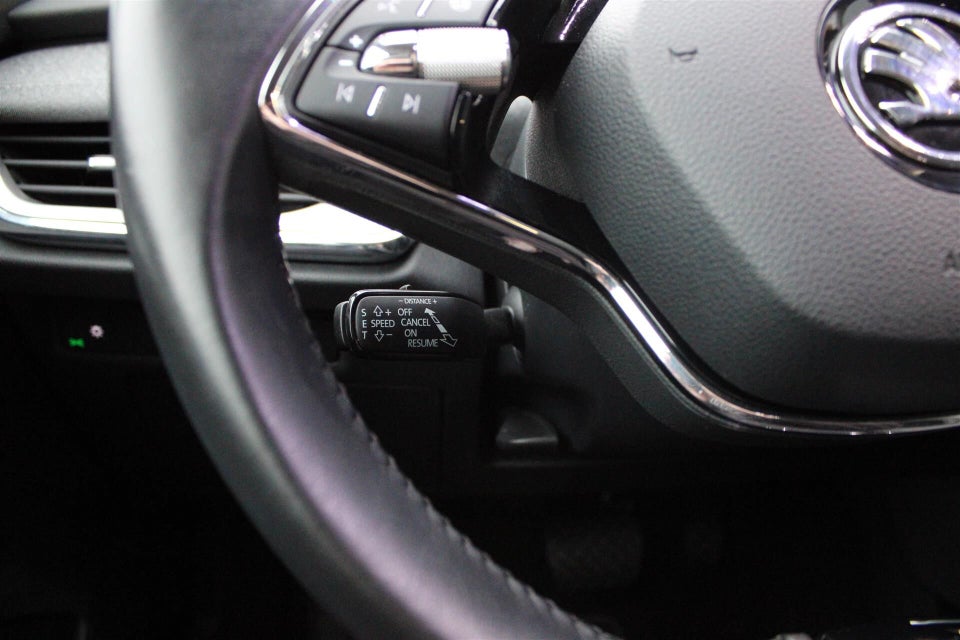 Skoda Enyaq 80 iV Loft 5d