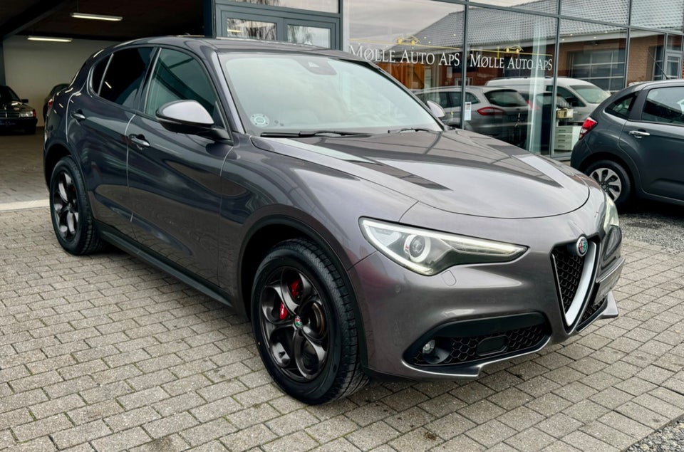 Alfa Romeo Stelvio 2,2 JTD 210 Super aut. Q4 5d