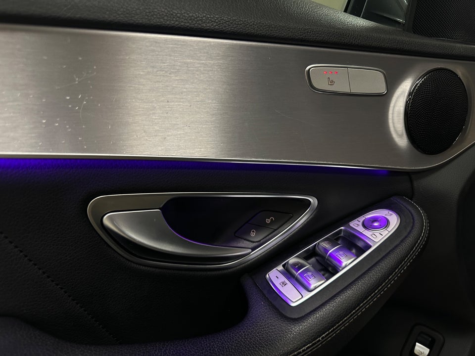 Mercedes C220 d 2,0 AMG Line stc. aut. 5d