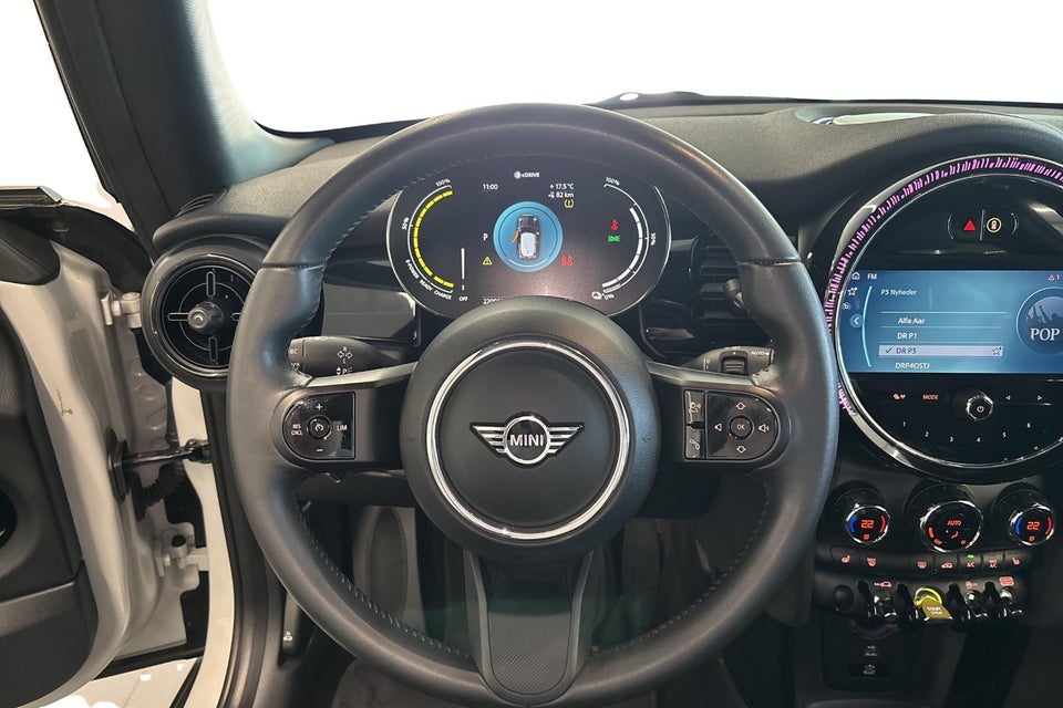 MINI Cooper SE Classic Trim 3d