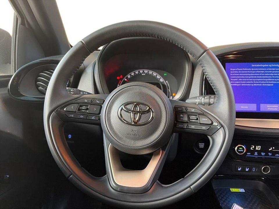 Toyota Aygo X 1,0 Envy 5d