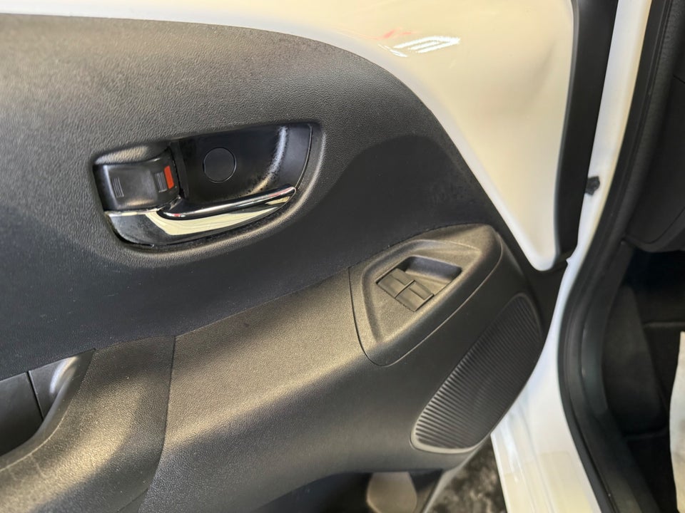 Toyota Aygo 1,0 VVT-i x-pression 5d