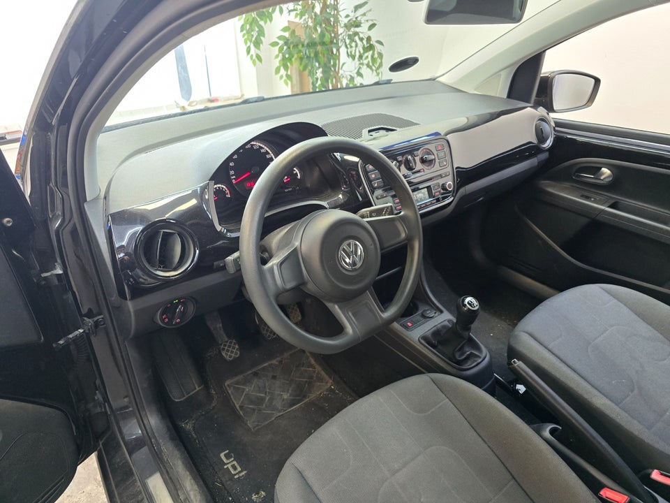 VW Up! 1,0 75 Move Up! BMT 5d