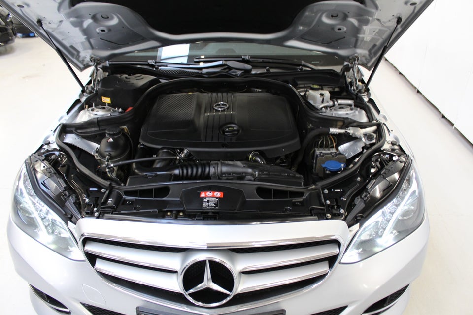 Mercedes E220 2,2 CDi Avantgarde aut. 4d