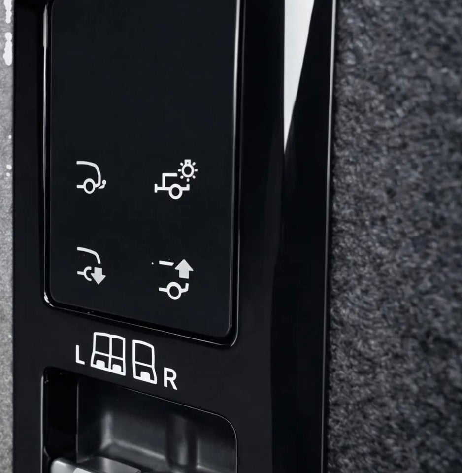 Land Rover Range Rover Sport 3,0 P440e Dynamic SE aut. 5d