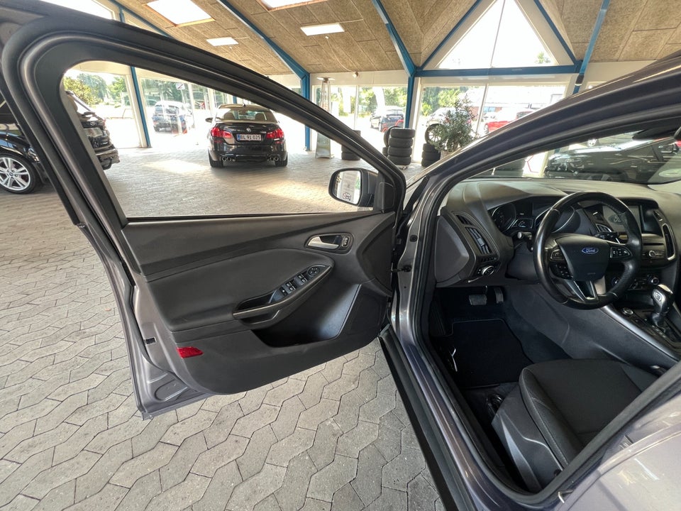Ford Focus 1,0 SCTi 125 Business stc. aut. 5d