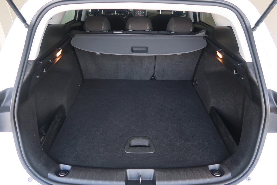 Fiat Tipo 1,6 MJT 120 Lounge SW DCT 5d