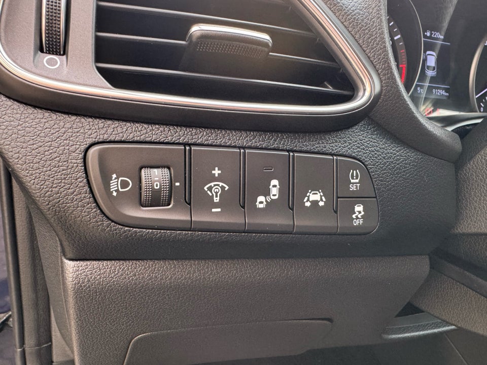 Hyundai i30 1,0 T-GDi Premium stc. 5d