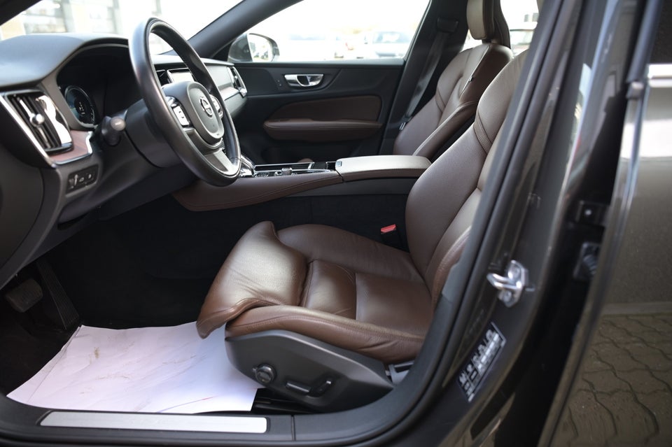 Volvo V60 2,0 T6 ReCharge Inscription aut. AWD 5d