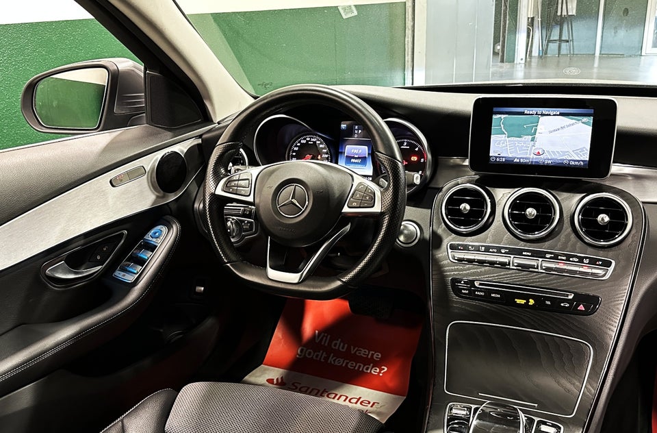 Mercedes C220 d 2,2 AMG Line stc. aut. 5d