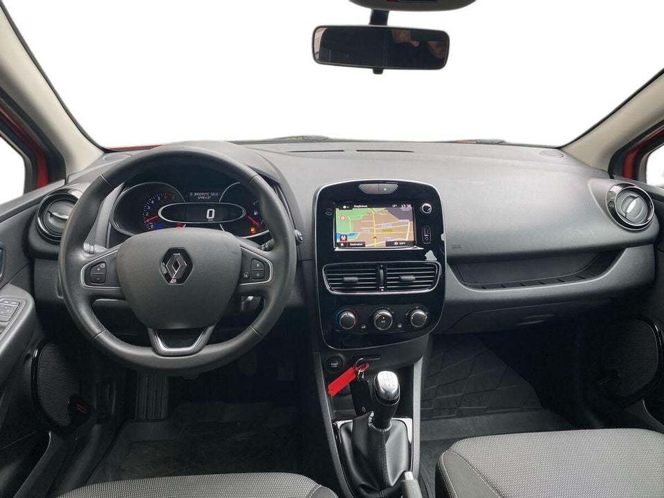 Renault Clio IV 0,9 TCe 90 Zen Sport Tourer 5d