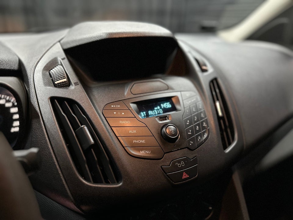 Ford Transit Connect 1,6 TDCi 75 Ambiente kort 5d