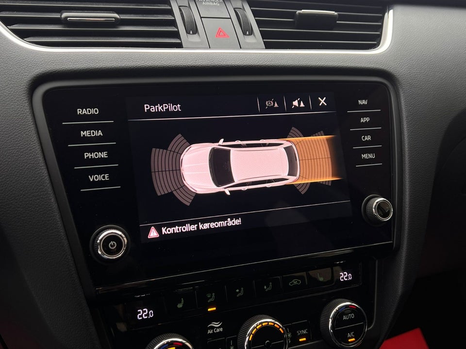 Skoda Octavia 2,0 TDi 150 Ambition Combi DSG 5d