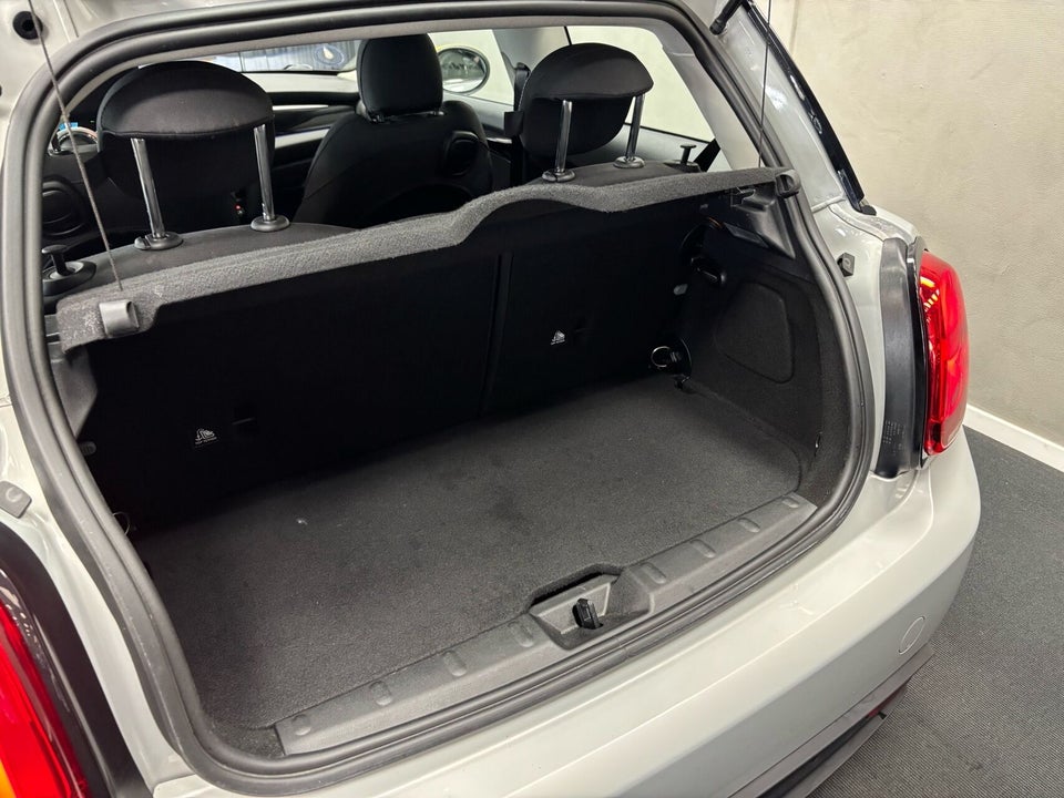 MINI Cooper SE Maximise 3d