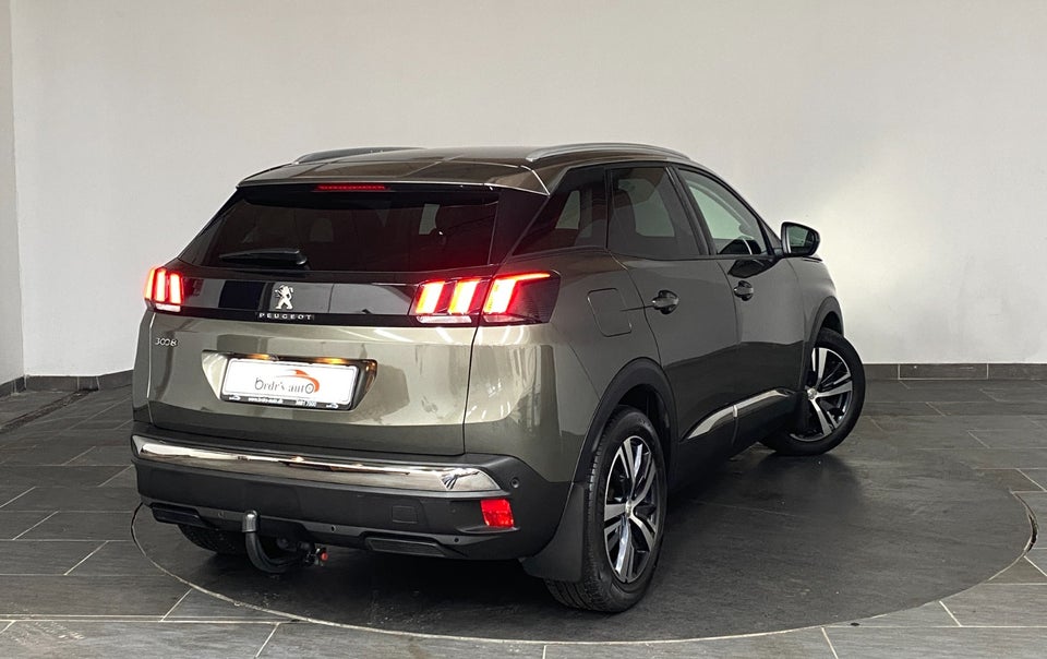 Peugeot 3008 1,6 BlueHDi 120 Allure EAT6 5d