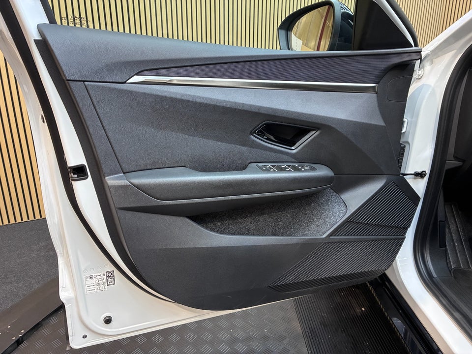 Renault Megane E-Tech 60 Equilibre 5d