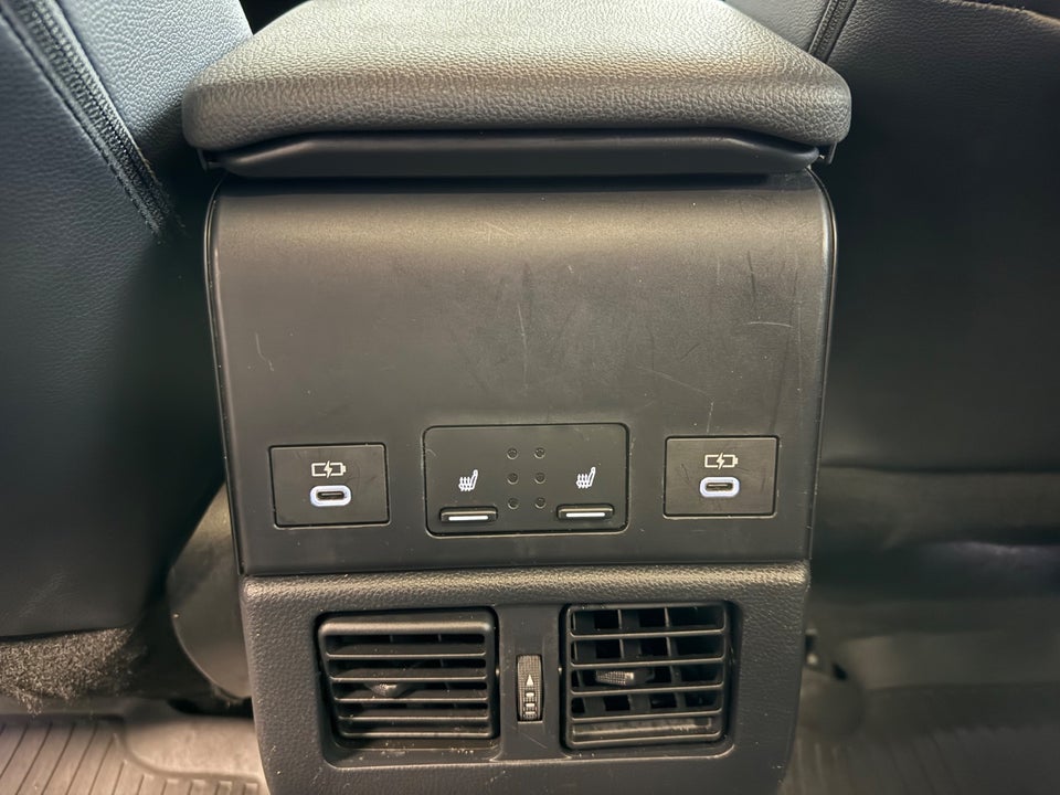 Toyota bZ4X Executive 5d