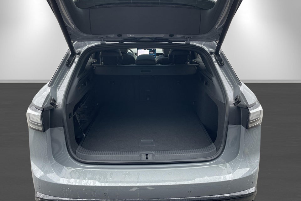 VW ID.7 86 Style S Tourer 5d