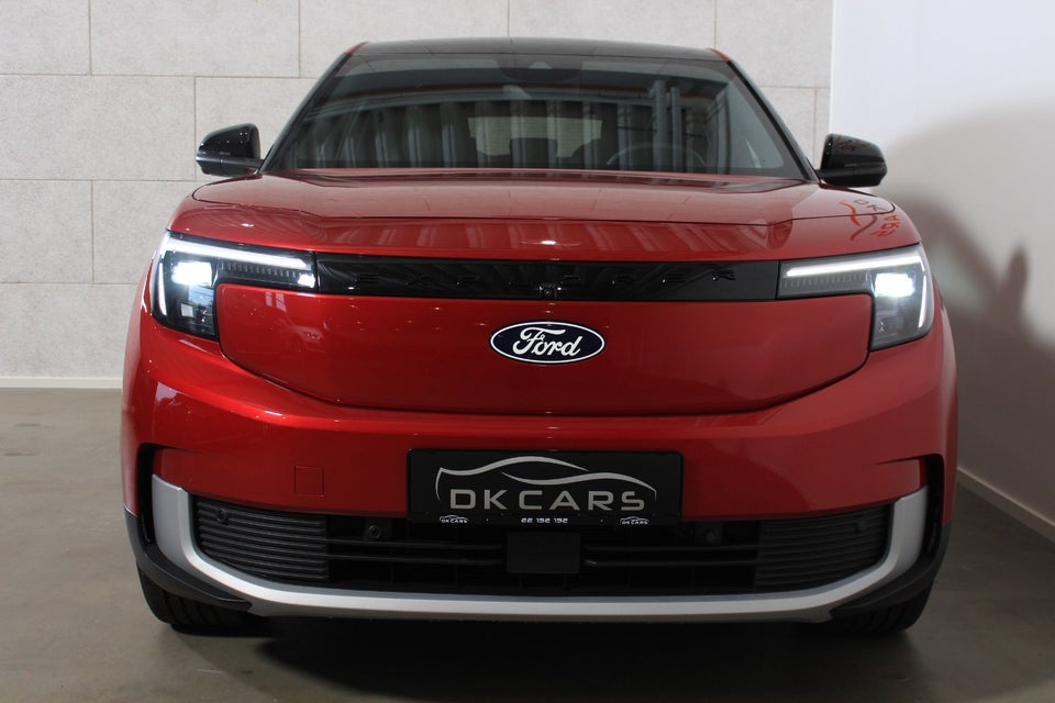 Ford Explorer 84 Premium Extended Range AWD 5d