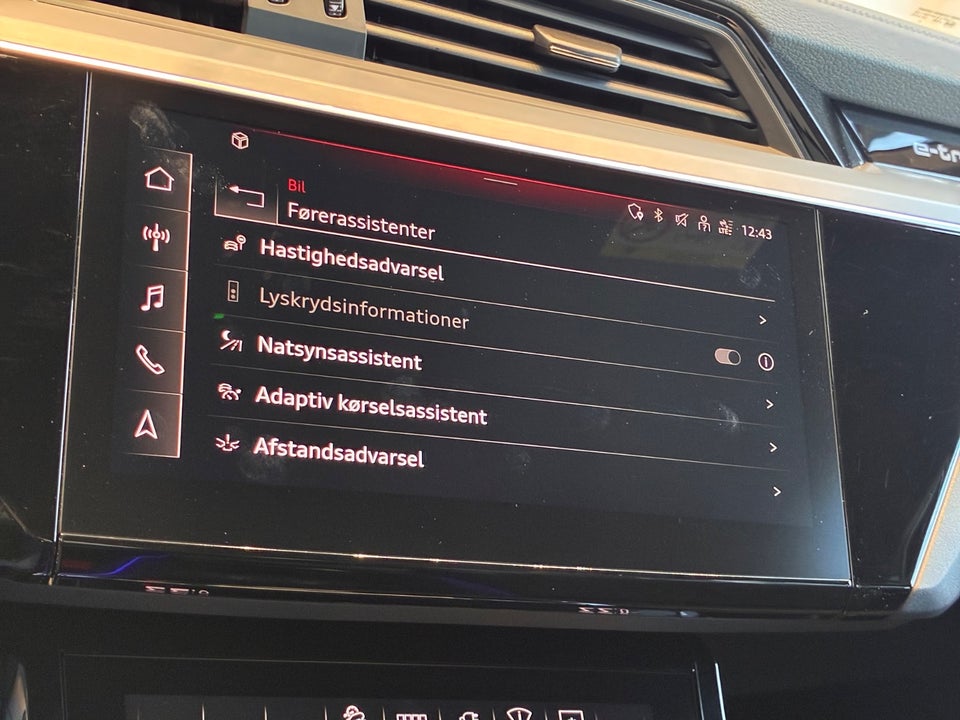 Audi e-tron 55 S-line quattro 5d