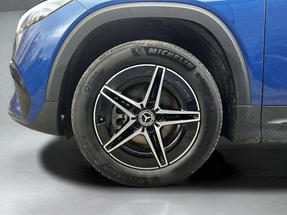 Mercedes EQB300 AMG Line 4Matic 5d