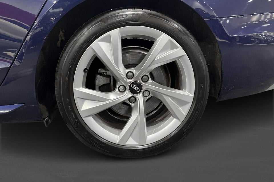 Audi A4 40 TFSi S-line plus Avant S-tr. 5d