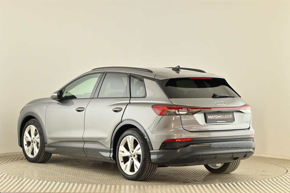 Audi Q4 e-tron 50 S-line quattro 5d