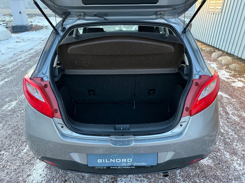 Mazda 2 1,3 Takara Edition 5d