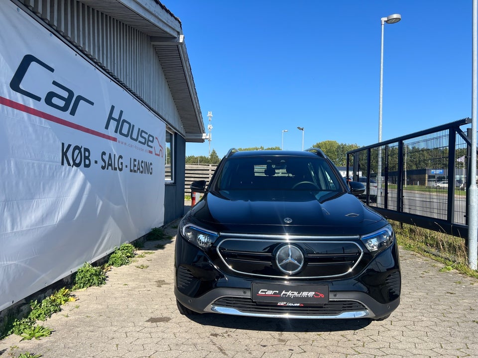 Mercedes EQB300 Progressive 4Matic 5d