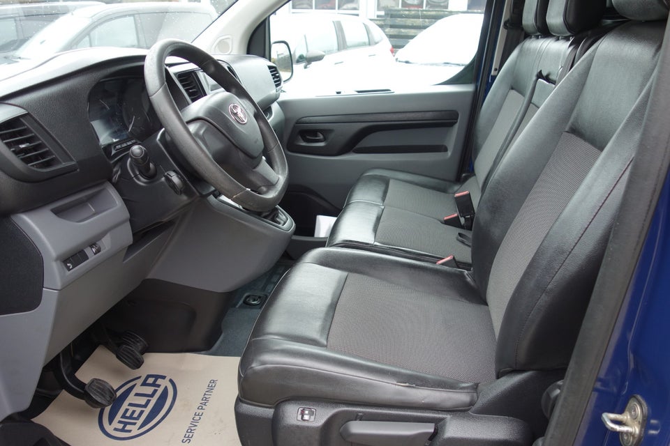 Toyota ProAce 2,0 D 120 Long Comfort 5d