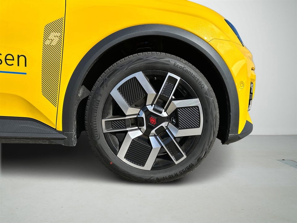 Renault 5 E-Tech 52 Techno 5d